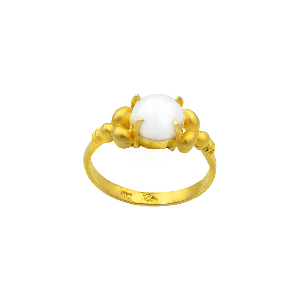 classic-gold-moti-ring